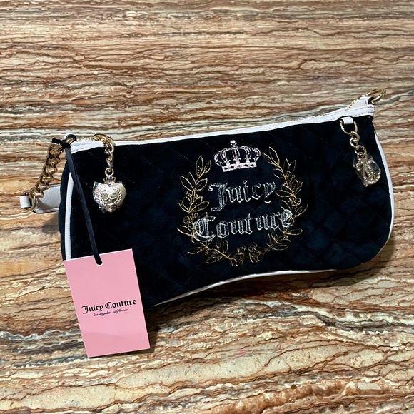 Juicy Couture - Picture 6 of 12